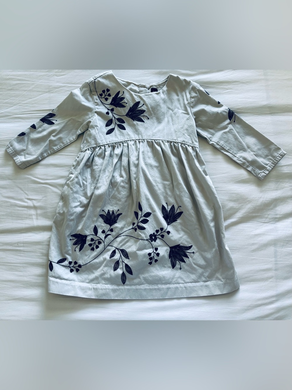 TEA, Beige Button-Up Dress. NEW! 🖤